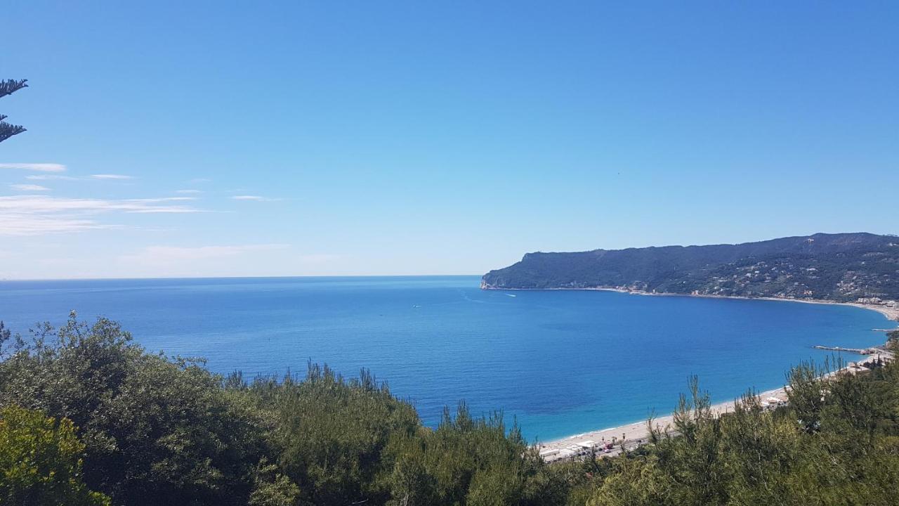 Le Terre Del Drago Apartment Bergeggi Buitenkant foto