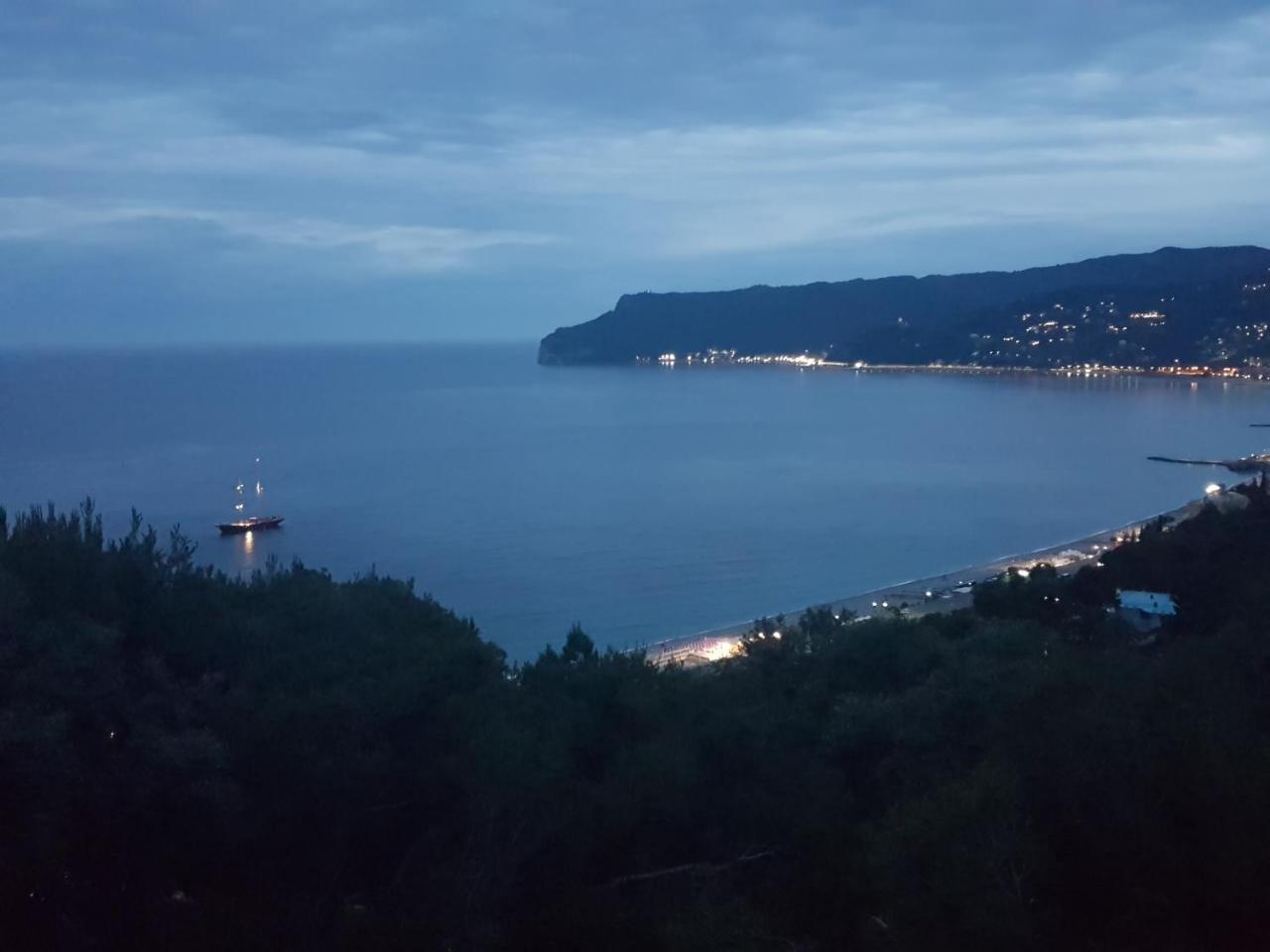 Le Terre Del Drago Apartment Bergeggi Buitenkant foto