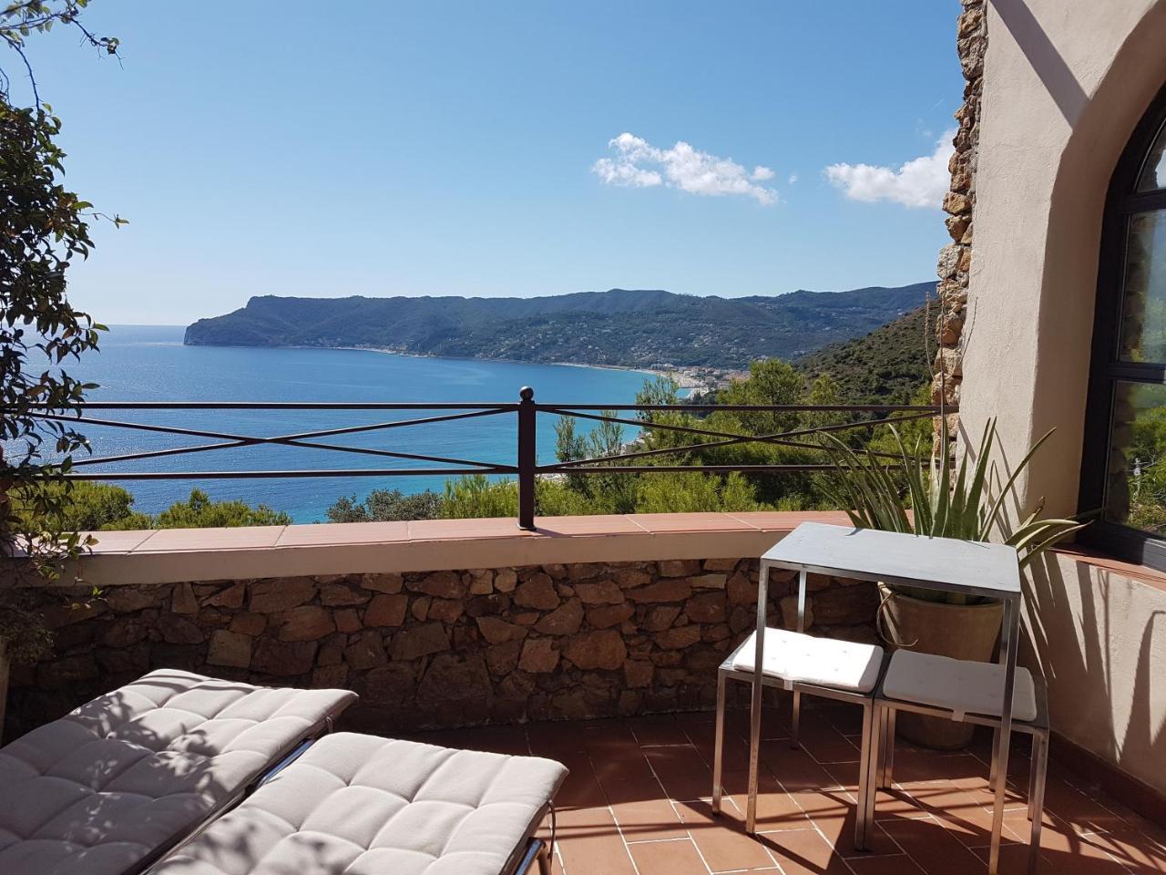 Le Terre Del Drago Apartment Bergeggi Buitenkant foto