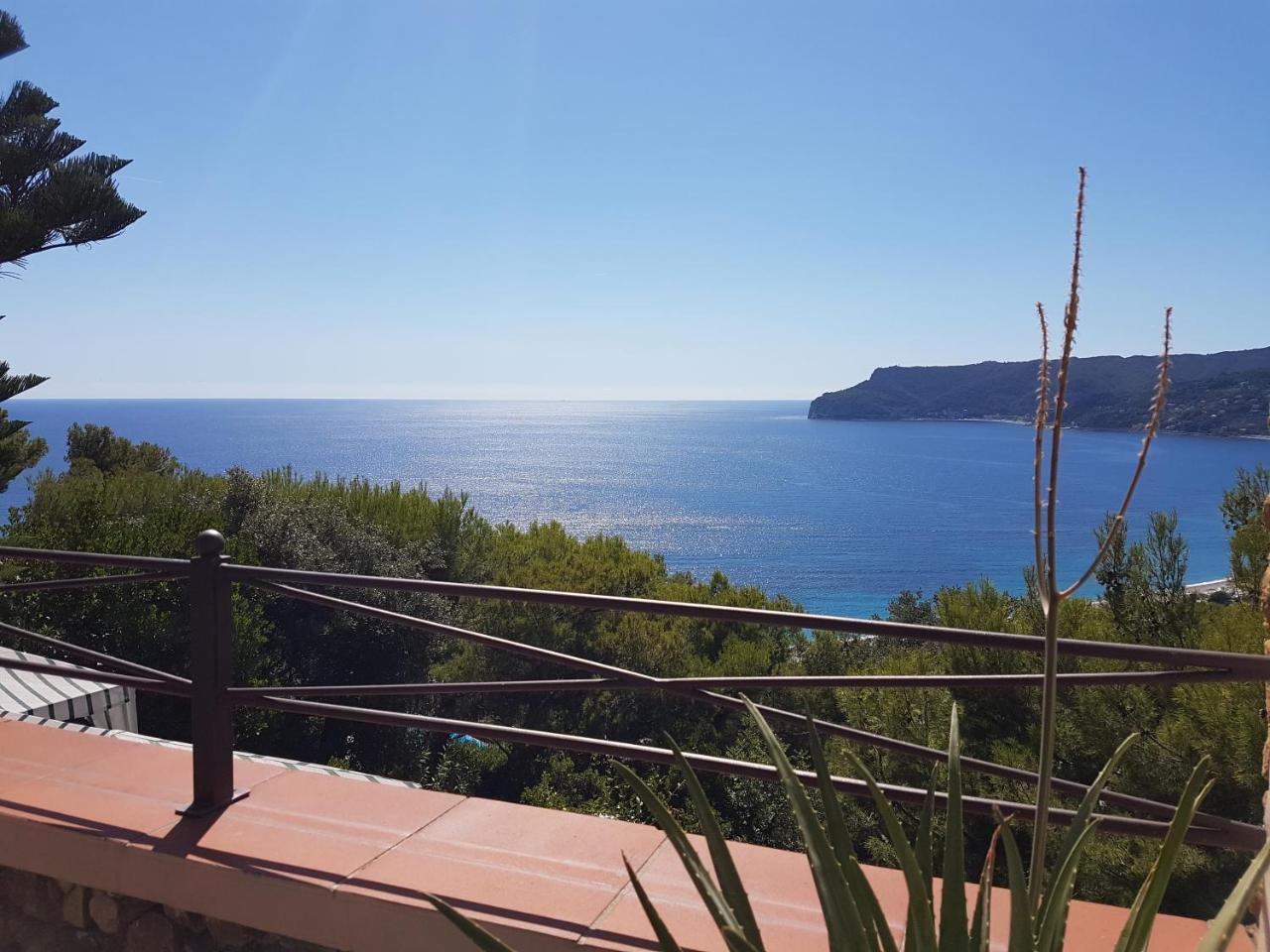 Le Terre Del Drago Apartment Bergeggi Buitenkant foto